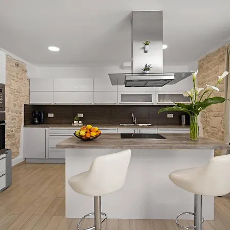 Villa Gambin Kaštelir