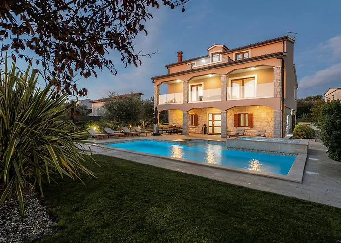 Gambin Villa Kaštelir